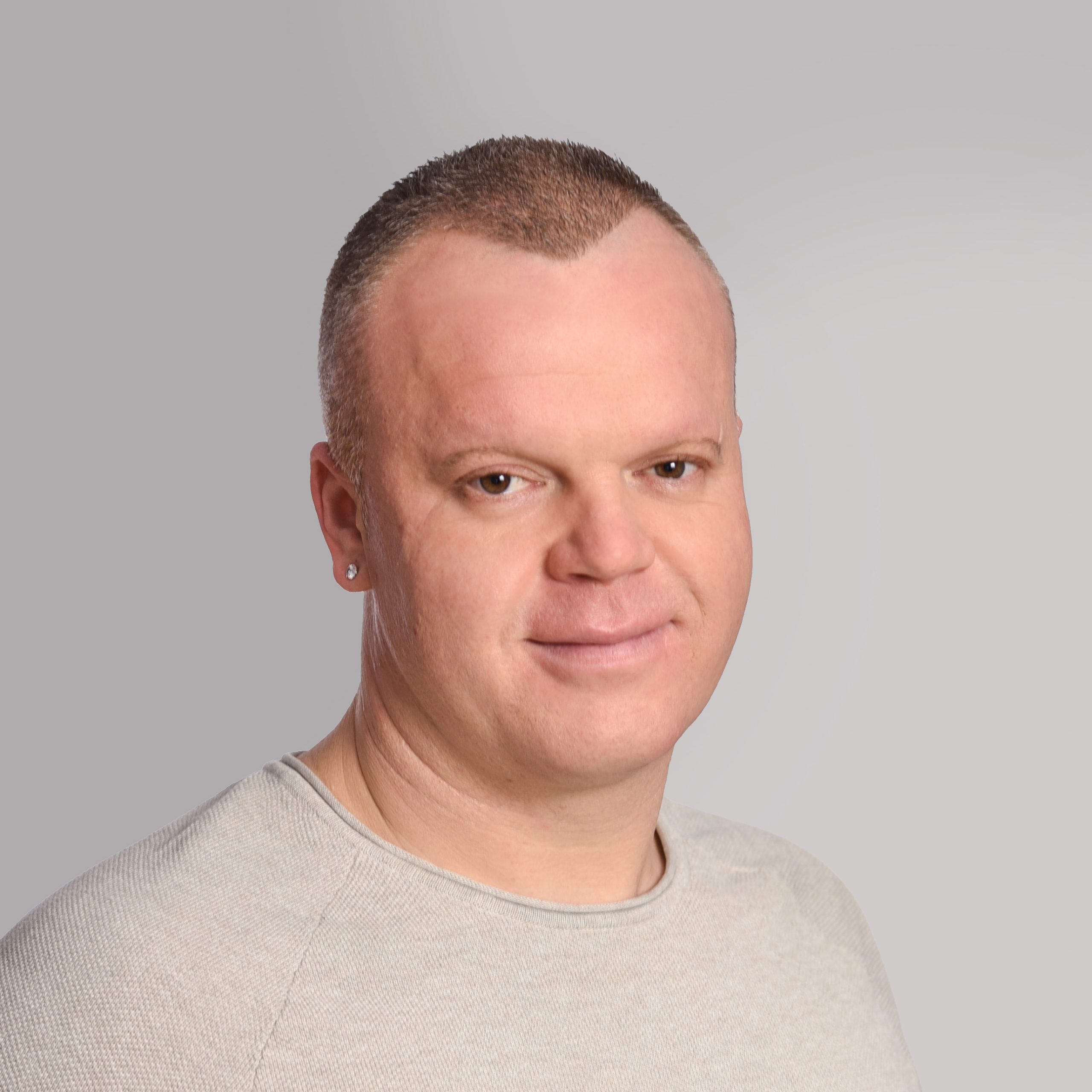 Portrait von Herrn Richter, Mitarbeiter bei princess Kinderwagen in Metzingen