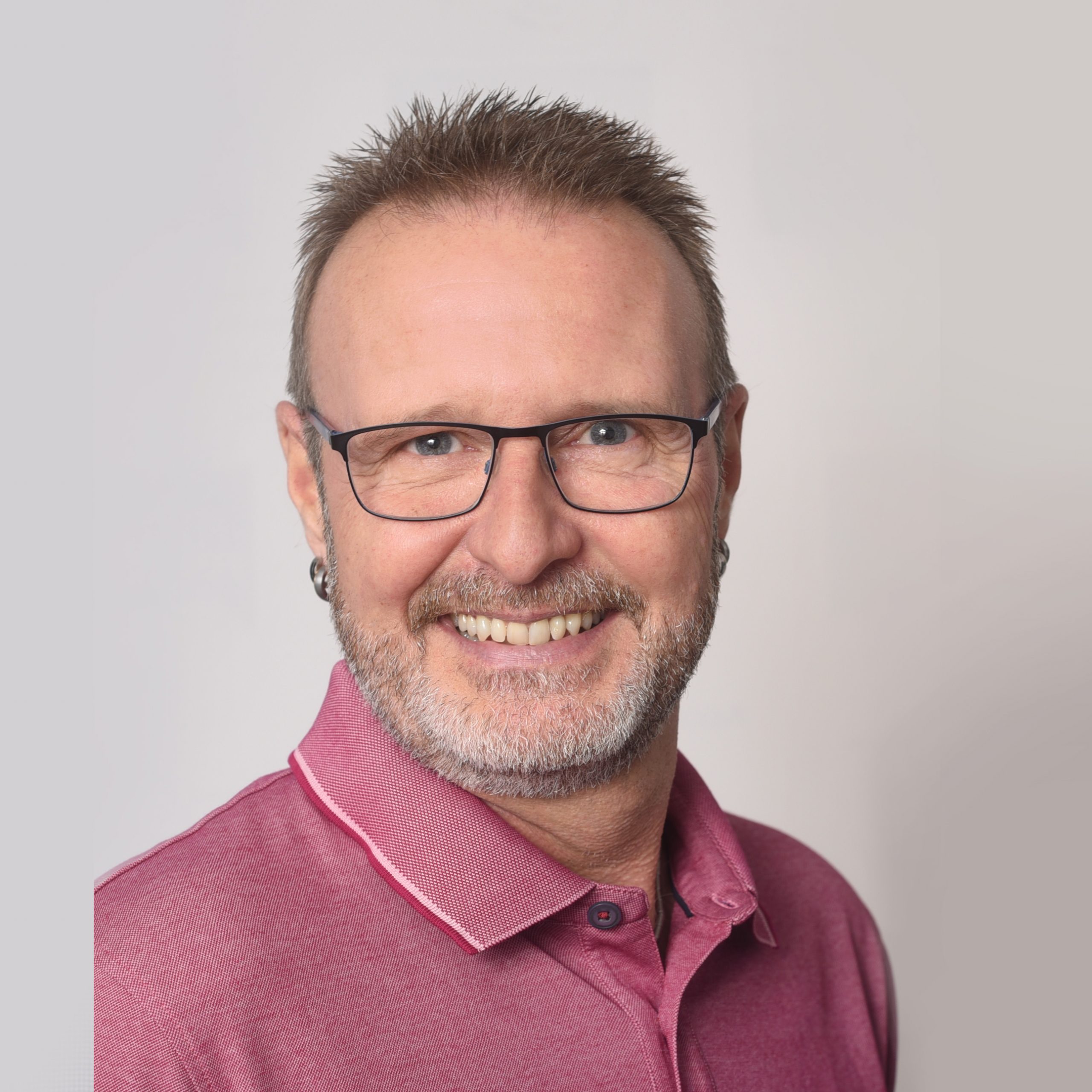 Portrait von Herrn Theiss, Mitarbeiter bei princess Kinderwagen in Metzingen