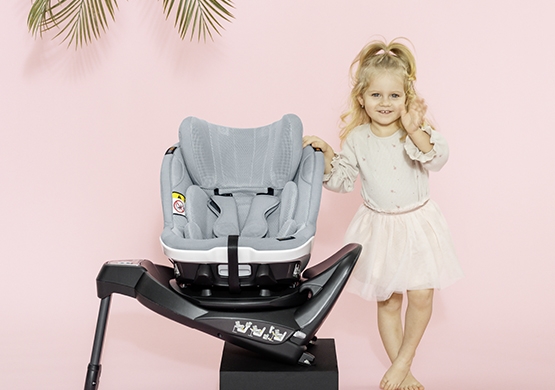 Autositz bis 4 Jahre der Firma "BeSafe"